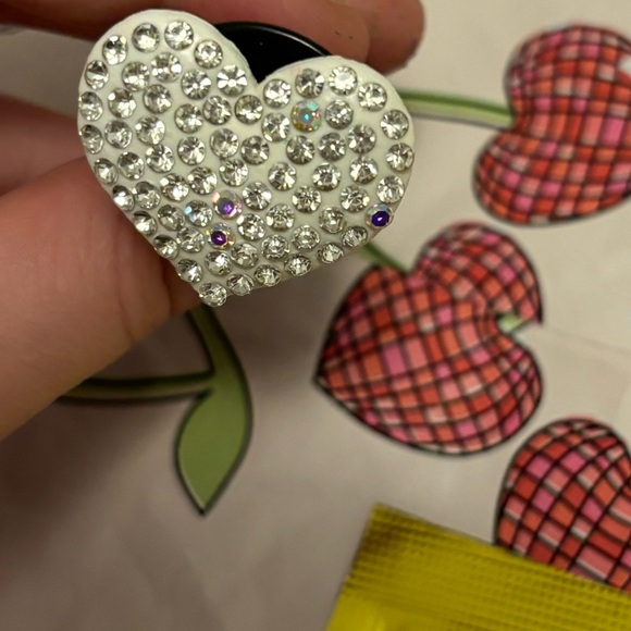 Car Air freshener for vent with tropical scent tabs - Picture 2 of 3